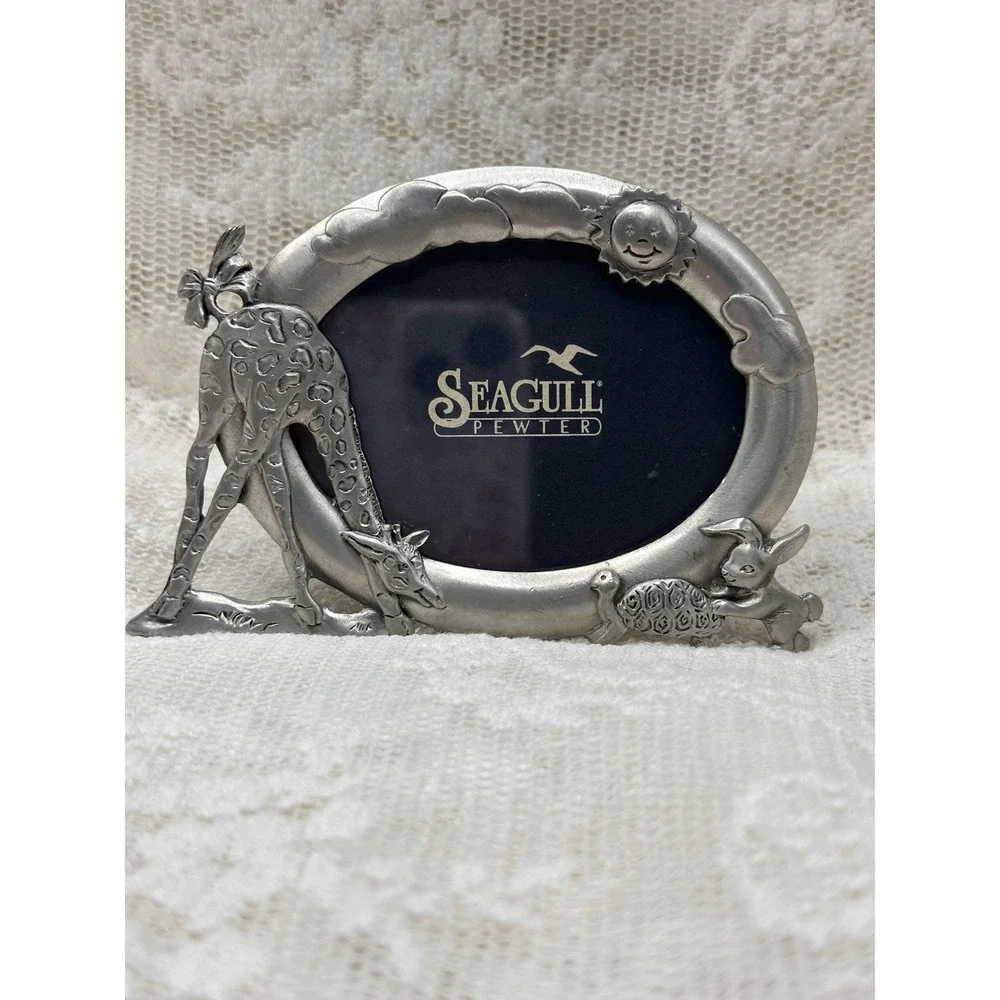 Seagull Pewter Giraffe Turtle Rabbit Oval Nursery Picture Frame Canada Vintage